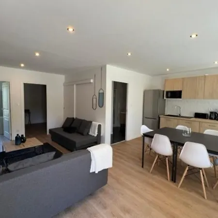 Le Modern Design